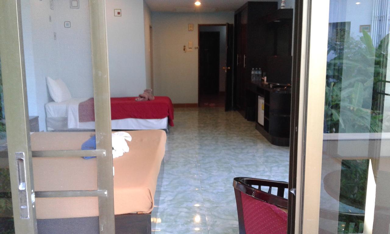 Hotel Feng Shui House à Patong Extérieur photo