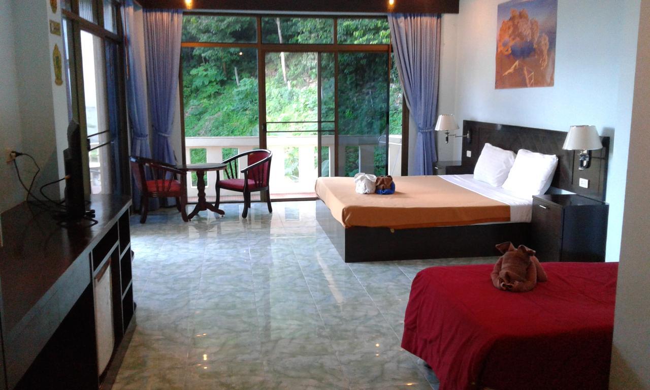 Hotel Feng Shui House à Patong Extérieur photo