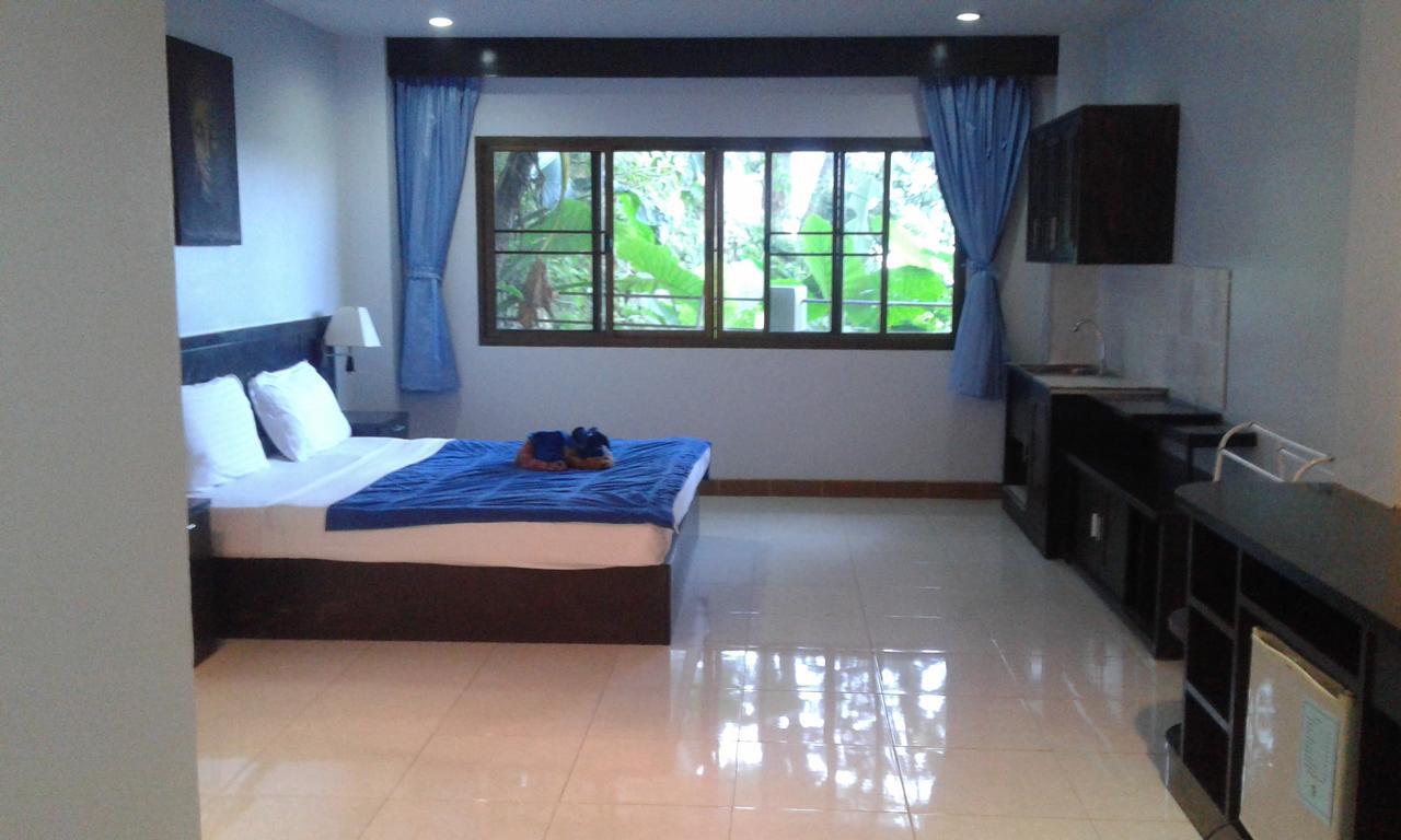 Hotel Feng Shui House à Patong Extérieur photo