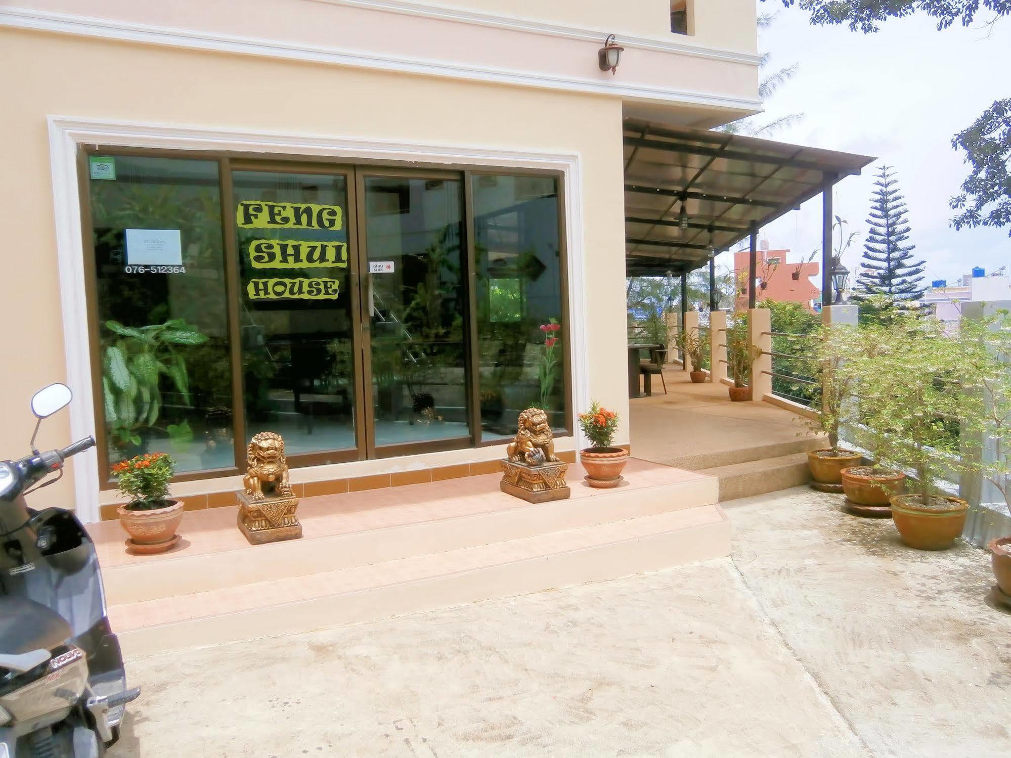 Hotel Feng Shui House à Patong Extérieur photo